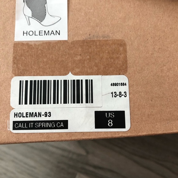 (SOLD)🎉HOST PICK🎉 BNWT CALL IT SPRING Holeman Black suede boots - Picture 4 of 6